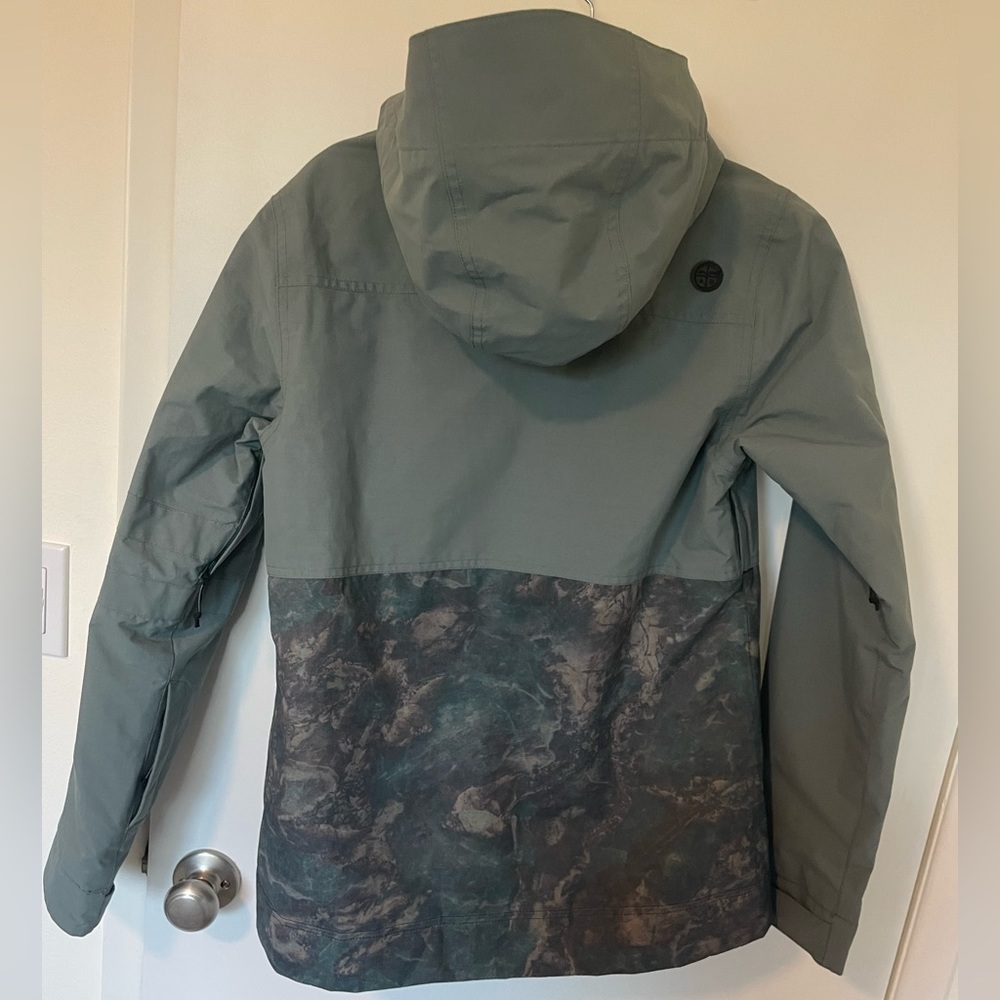 Dakine Women’s ski/ Winter jacket - Picture 4 of 5